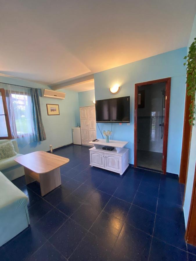 Villas And Bungalows Panorama Chernomorets Luaran gambar