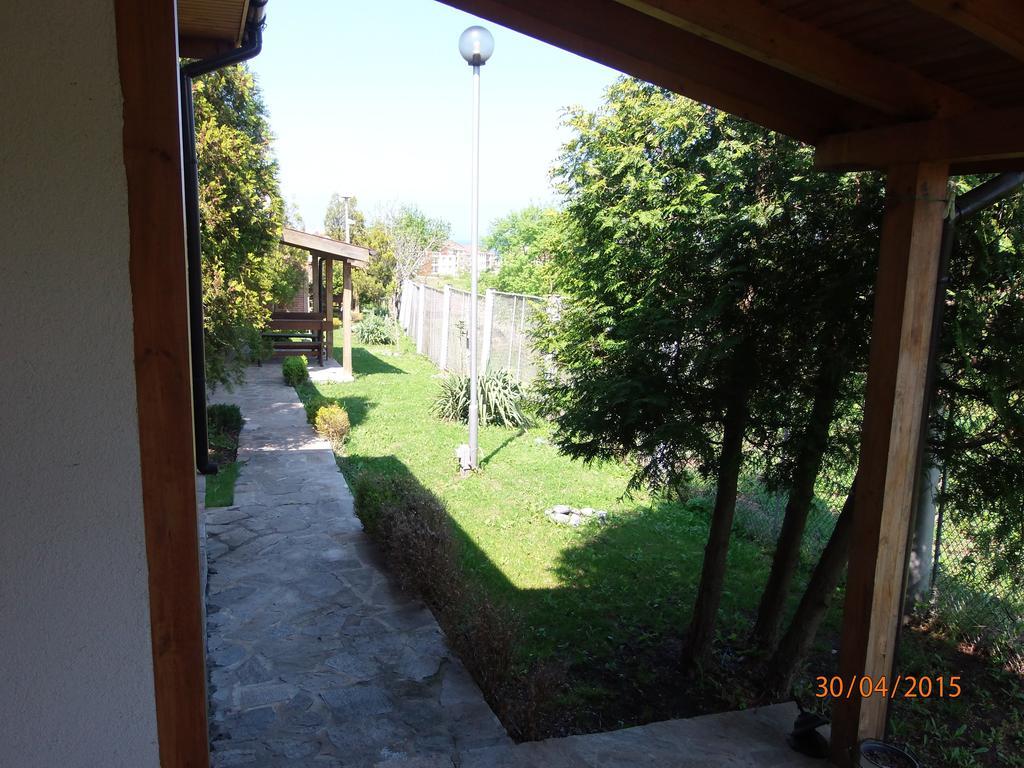 Villas And Bungalows Panorama Chernomorets Luaran gambar