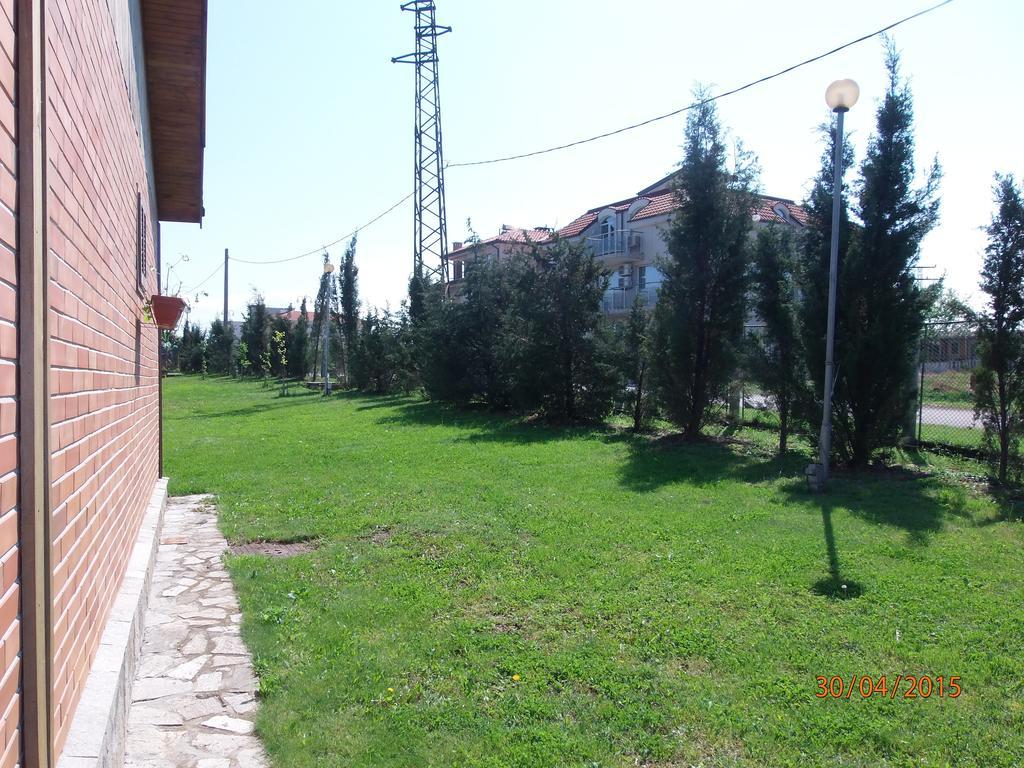 Villas And Bungalows Panorama Chernomorets Luaran gambar