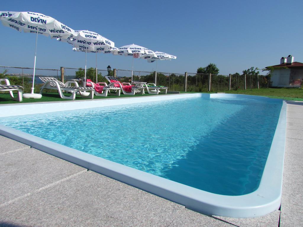 Villas And Bungalows Panorama Chernomorets Luaran gambar